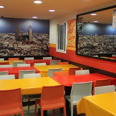 Гостьовий будинок Center-Ramblas Барселона Екстер'єр фото